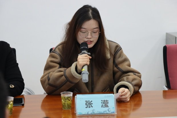 93a8d45f45d04f96a28051870069954e