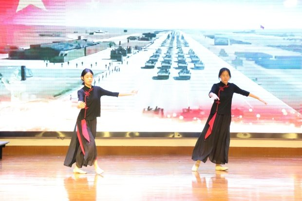 3129478180f945aa9dd980fab6a502d0