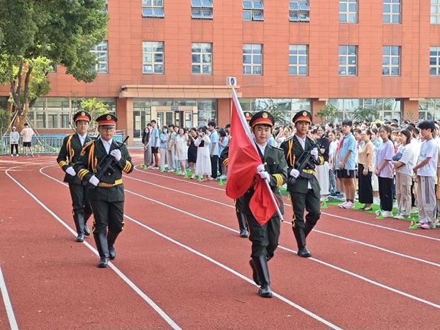 c373ecf7dbd34fbd807e48db3cdb3675