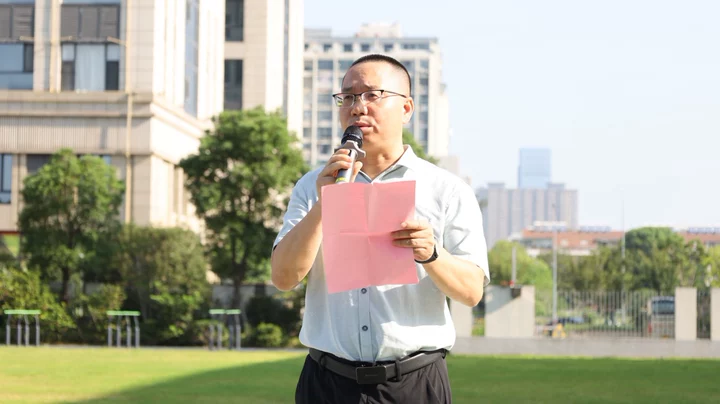 06018579c7e04859b1cac7d12d0ae071