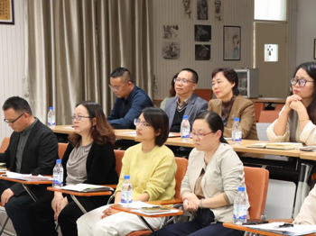 【行舟讲堂】从困境到策略，以智慧点亮课堂——记新舟青年教师实践问题诊疗沙龙