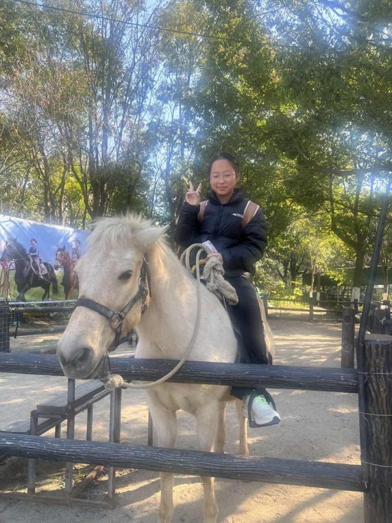 C67EC25A-D6FD-492E-A1DE-C2AAE7B9B93E-34367-000006DD1DFFE959